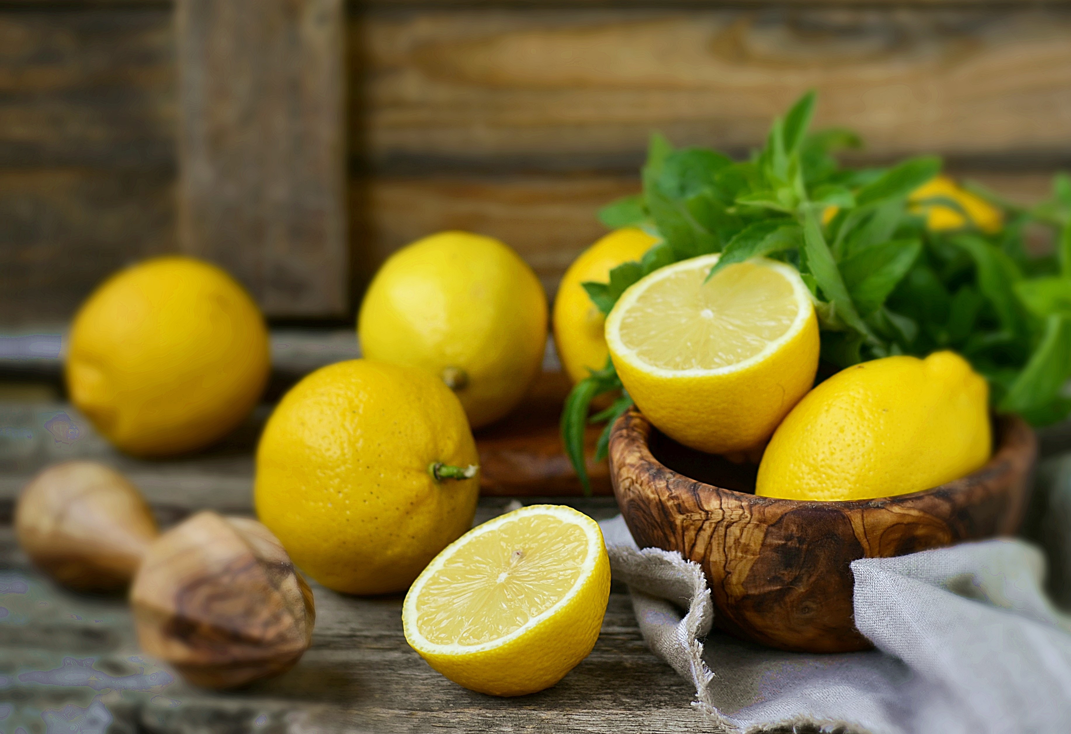 Health Benefits of Lemon: Nature's Refreshing Miracle